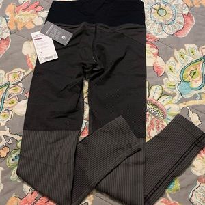 Athlete Flurry Colorblock Base Layer Tight